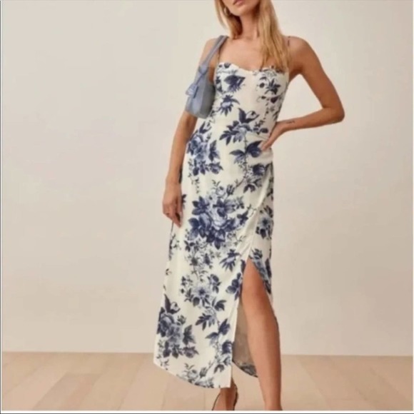 Reformation Dresses & Skirts - Reformation Kourtney Faye Maxi Dress Blue White Floral NWT